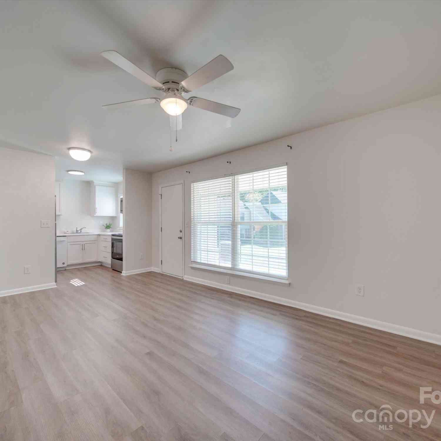 4605 Coronado Drive #M, Charlotte, North Carolina image 8