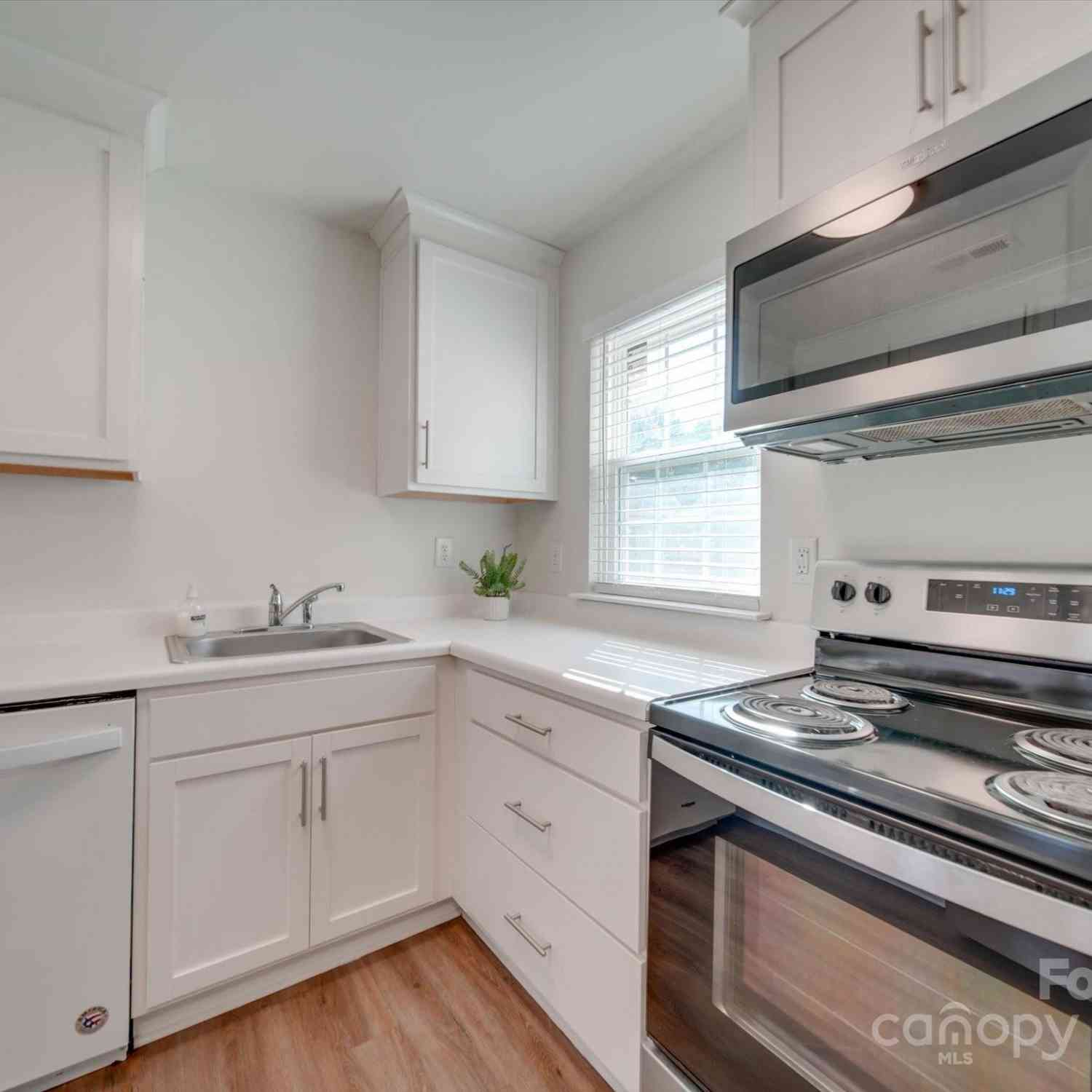4605 Coronado Drive #M, Charlotte, North Carolina image 14