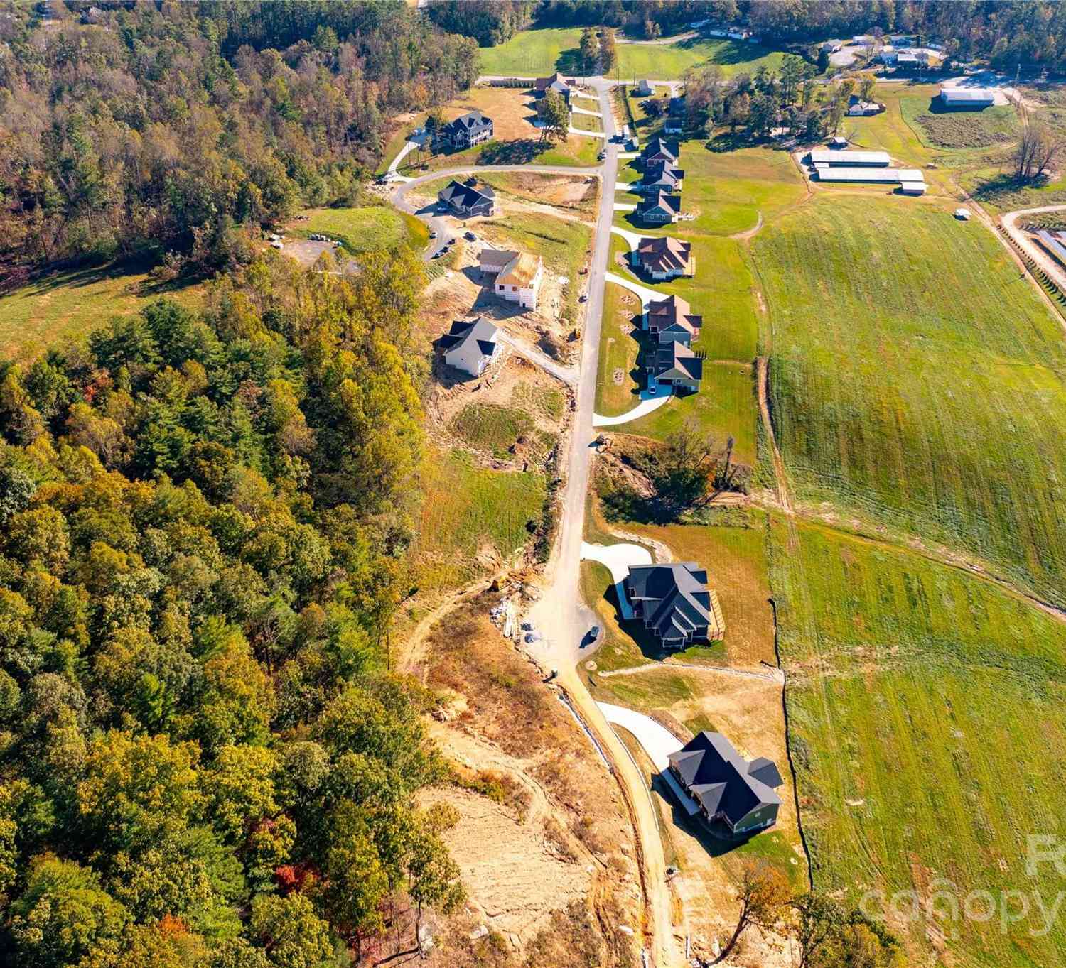 337 Maple Knoll Drive, Hendersonville, North Carolina image 24