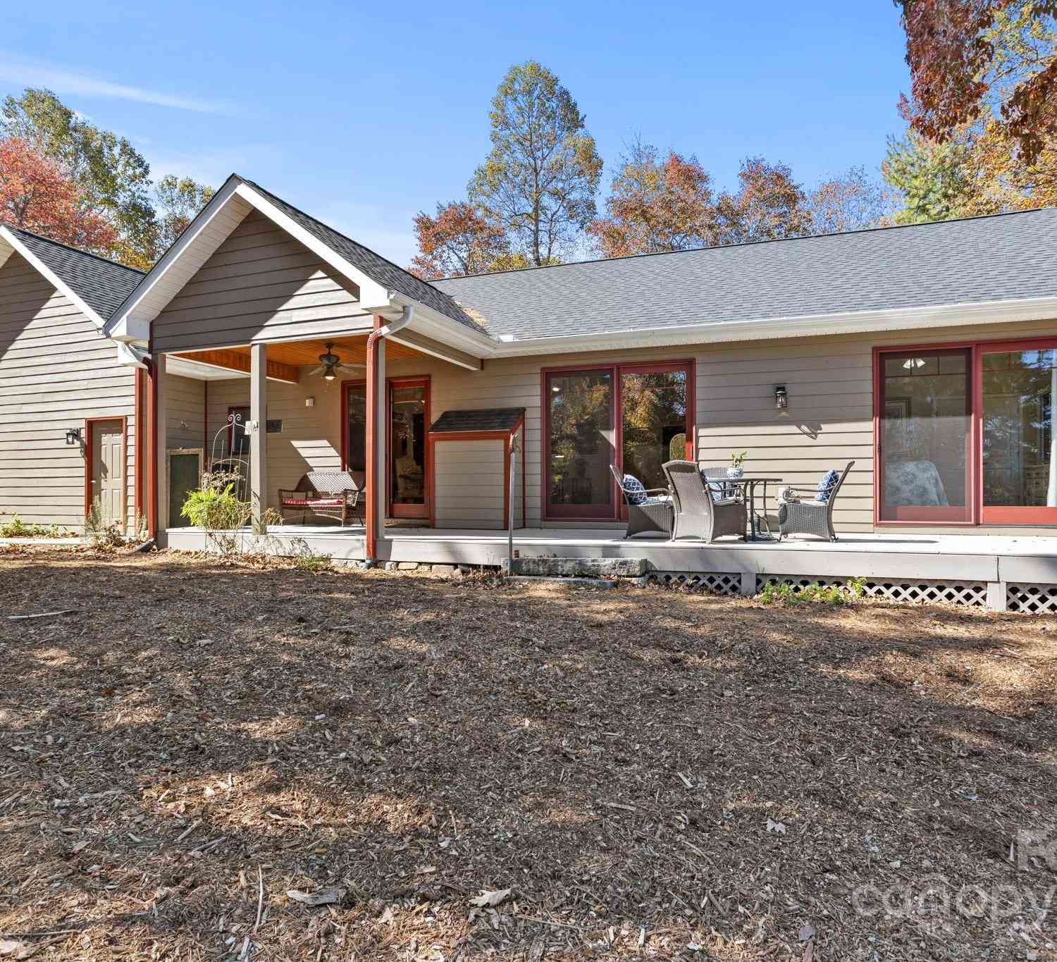 411 Alta Circle, Hendersonville, North Carolina image 1