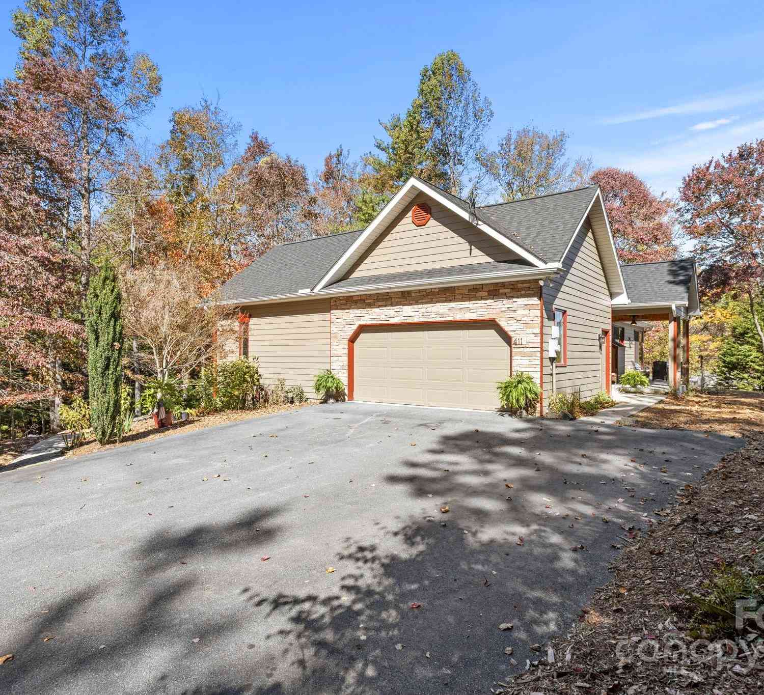 411 Alta Circle, Hendersonville, North Carolina image 41