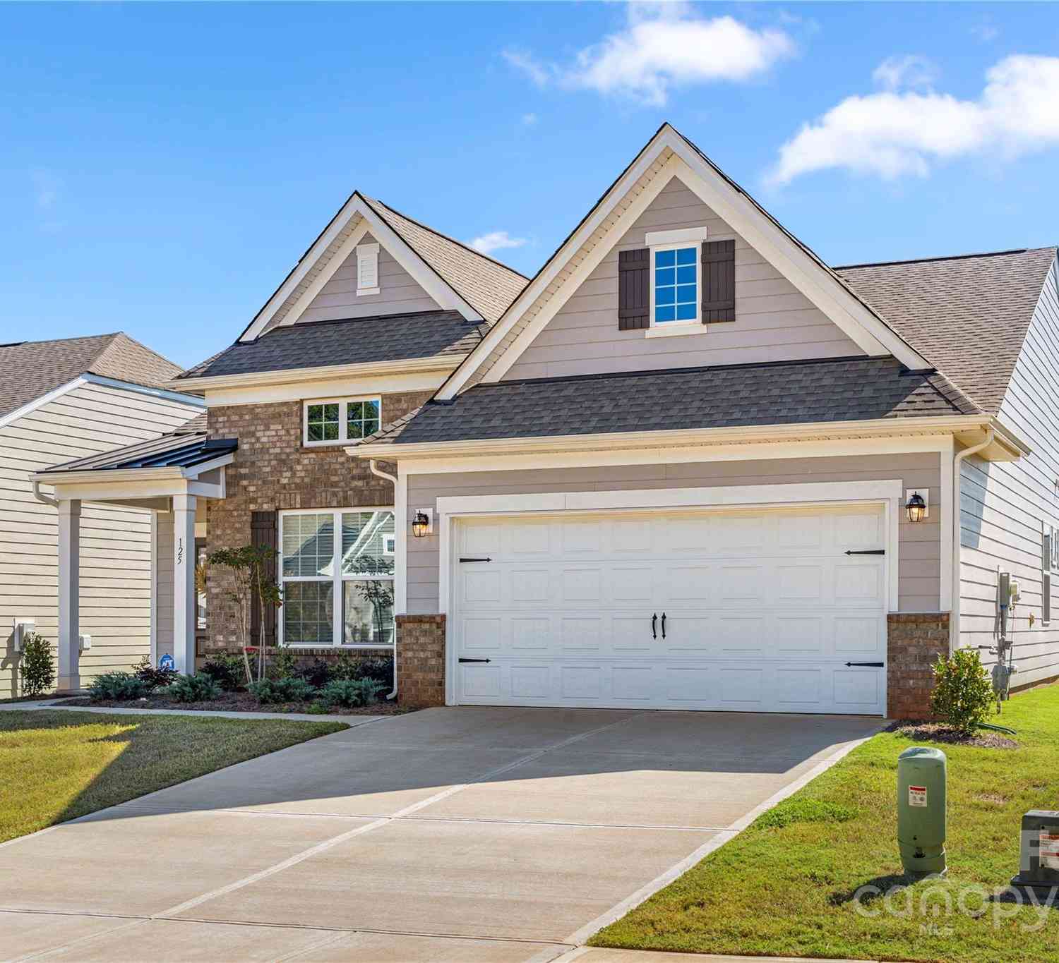 125 White Apple Way, Statesville, North Carolina image 2