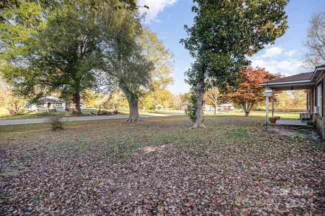 2243 Drive Inn Road, Lincolnton, North Carolina image 4