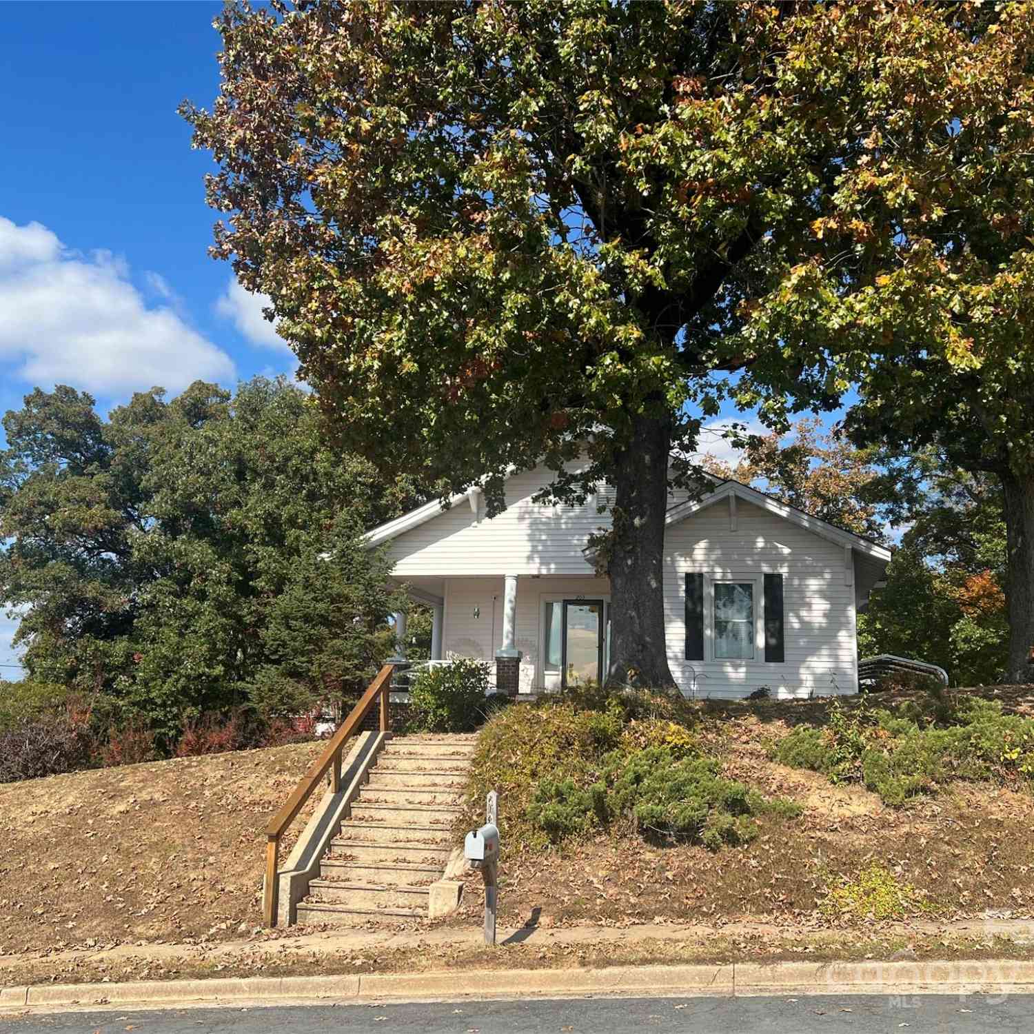 203 E Cannon Avenue, Albemarle, North Carolina image 2