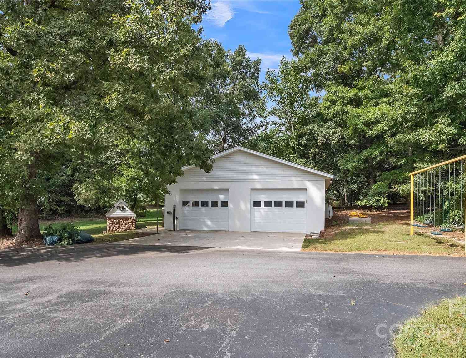 256 Henry Road, Taylorsville, North Carolina image 9