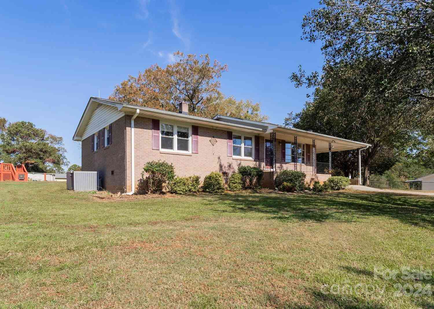 961 Shallowbrook Drive, Chesterfield, South Carolina image 3