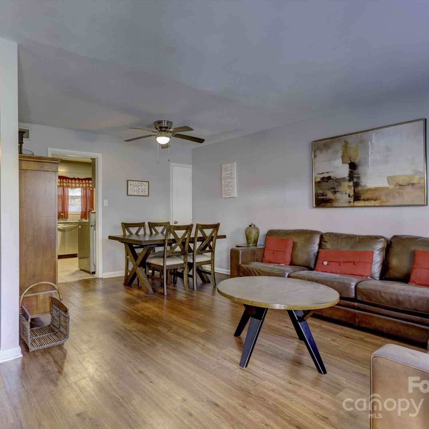 4609 Coronado Drive #O, Charlotte, North Carolina image 2