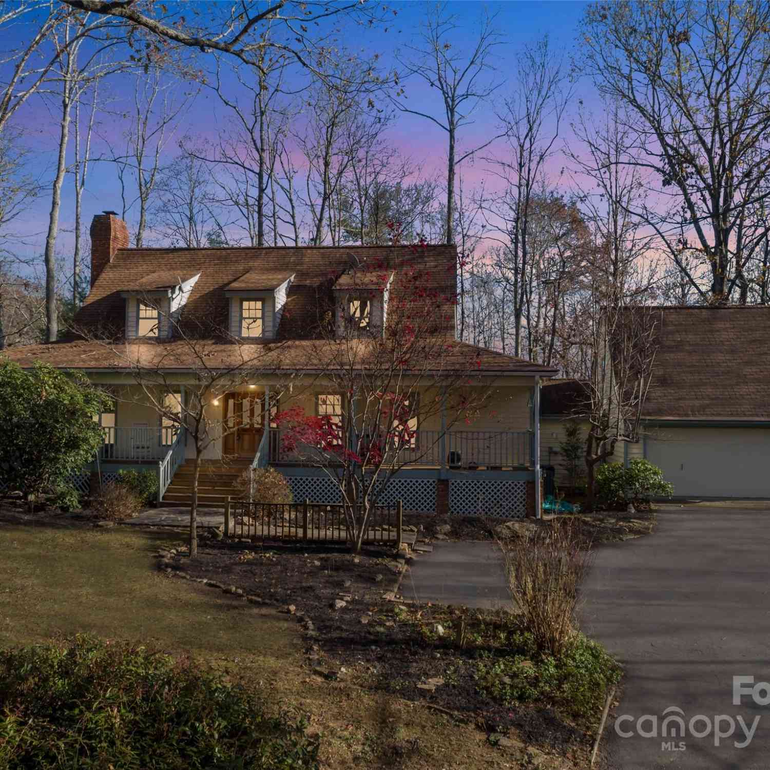 8 Indian Ridge Road, Asheville, North Carolina image 2