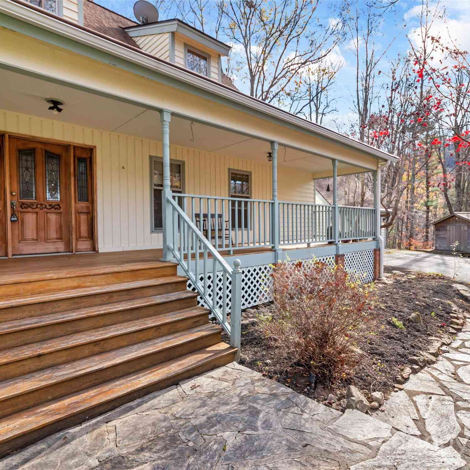 8 Indian Ridge Road, Asheville, North Carolina image 4