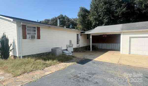 5500 Lee Cline Road, Conover, North Carolina image 3