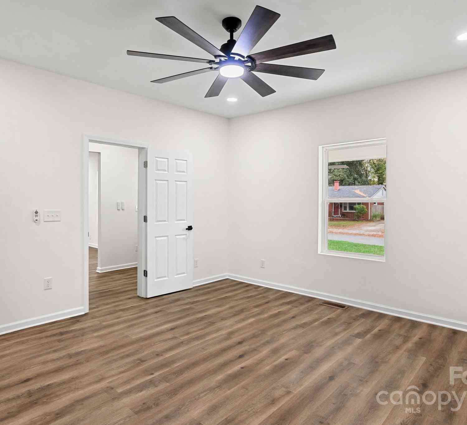 1905 Umstead Street, Charlotte, North Carolina image 34