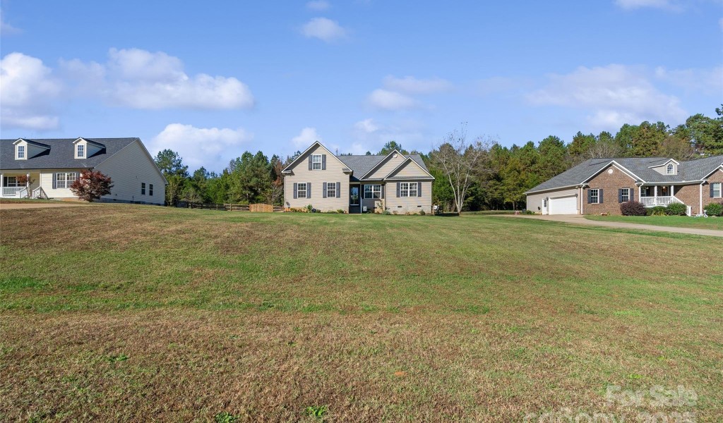 527 Sand Trap Drive, New York, South Carolina image 14