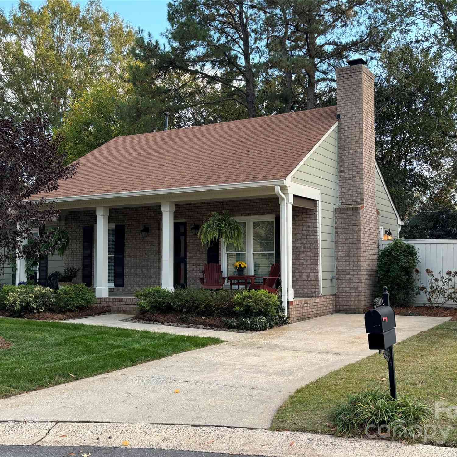 7313 Leacroft Court, Charlotte, North Carolina image 1
