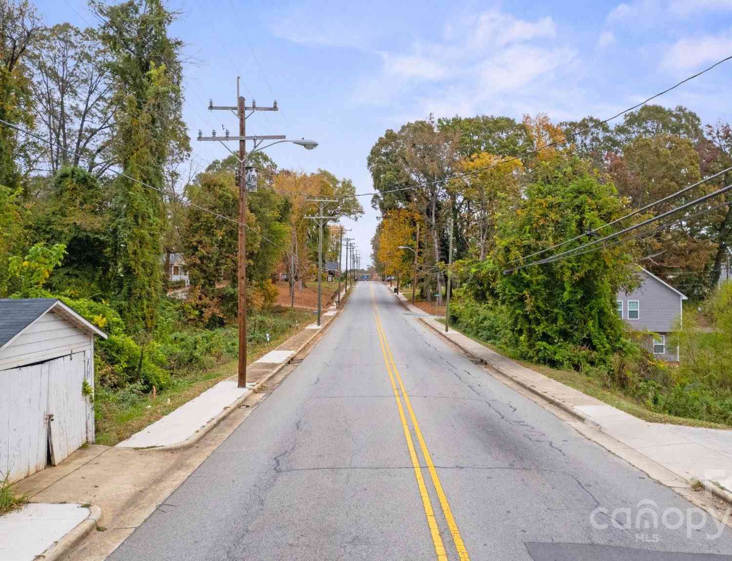 Long Street, East Spencer, North Carolina image 16