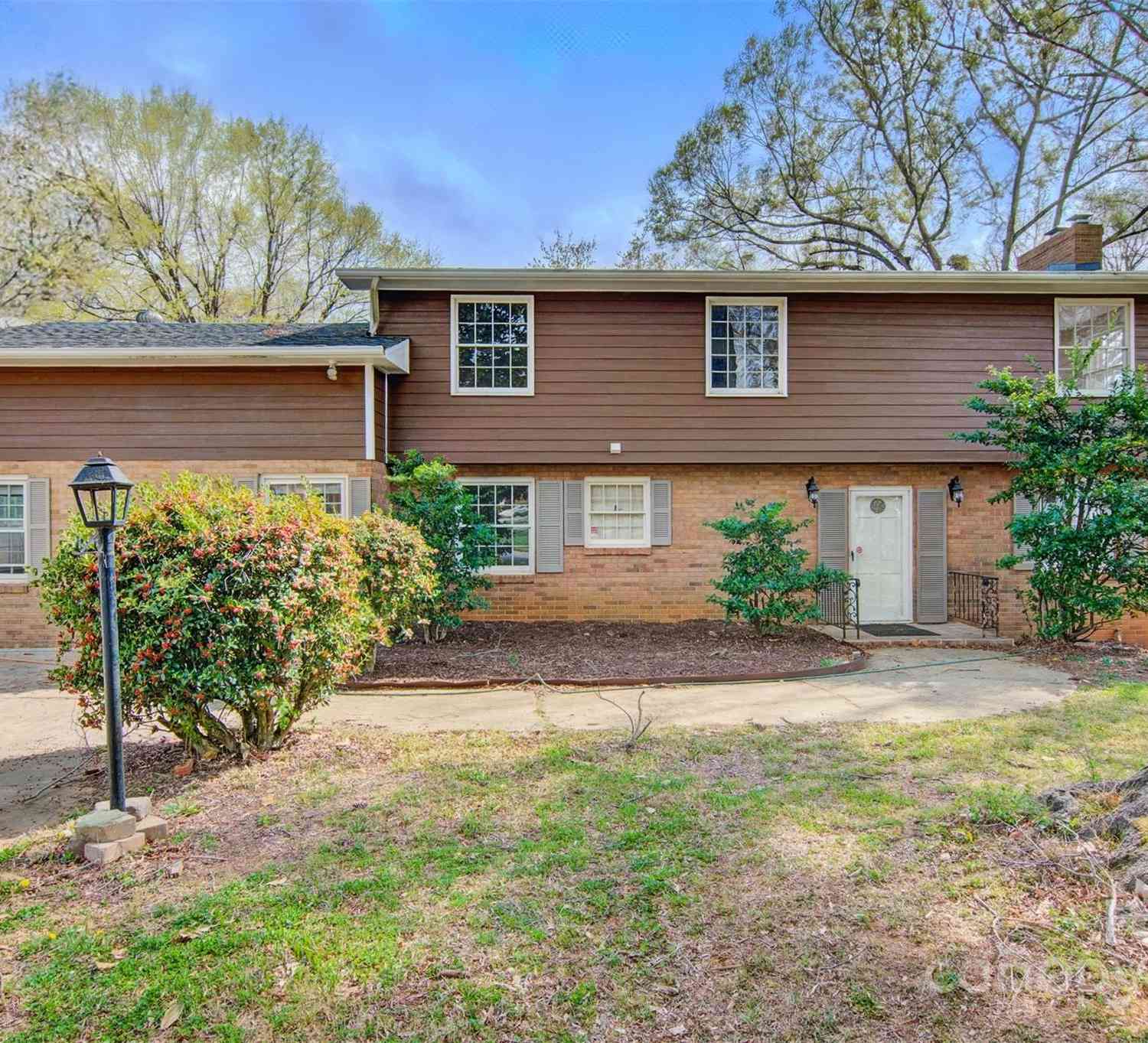 841 12th Avenue, Hickory, North Carolina image 2