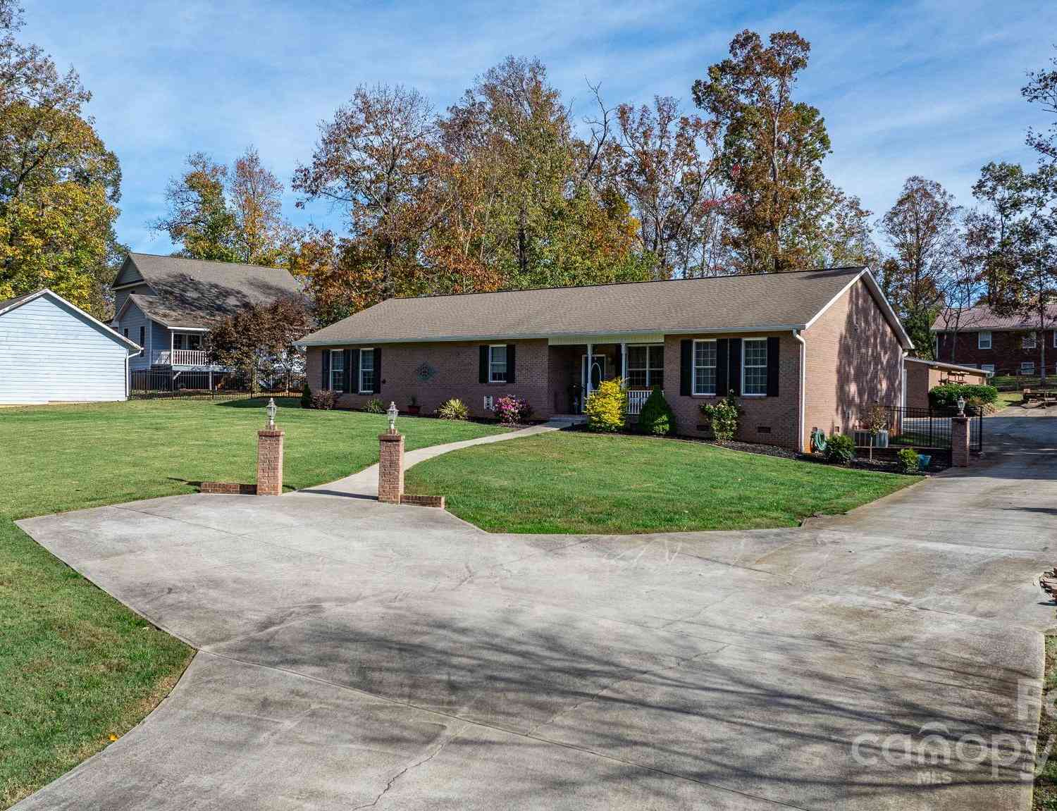 1246 Hillsboro Avenue, Hickory, North Carolina image 36