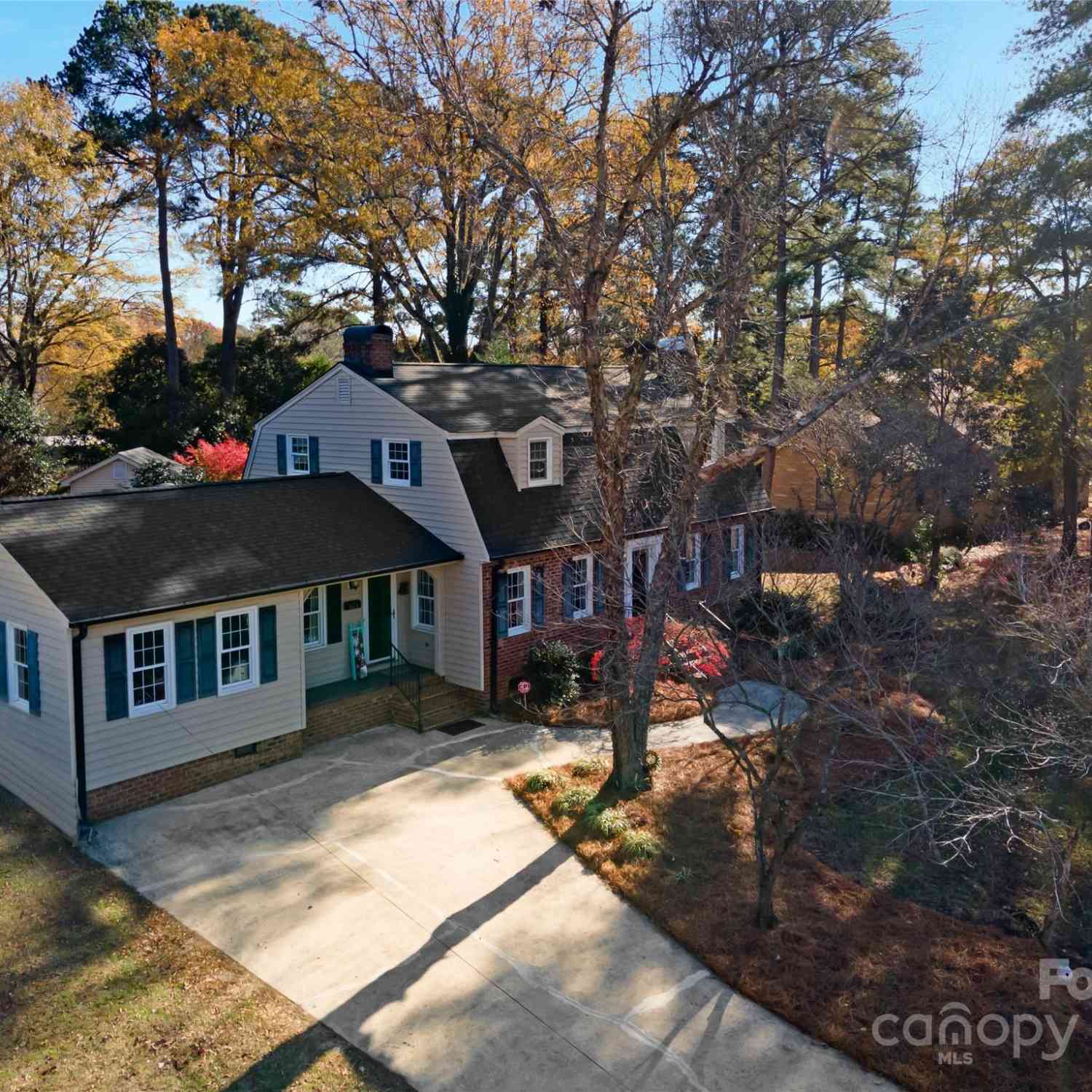 524 Hawthorne Lane, Gastonia, North Carolina image 2