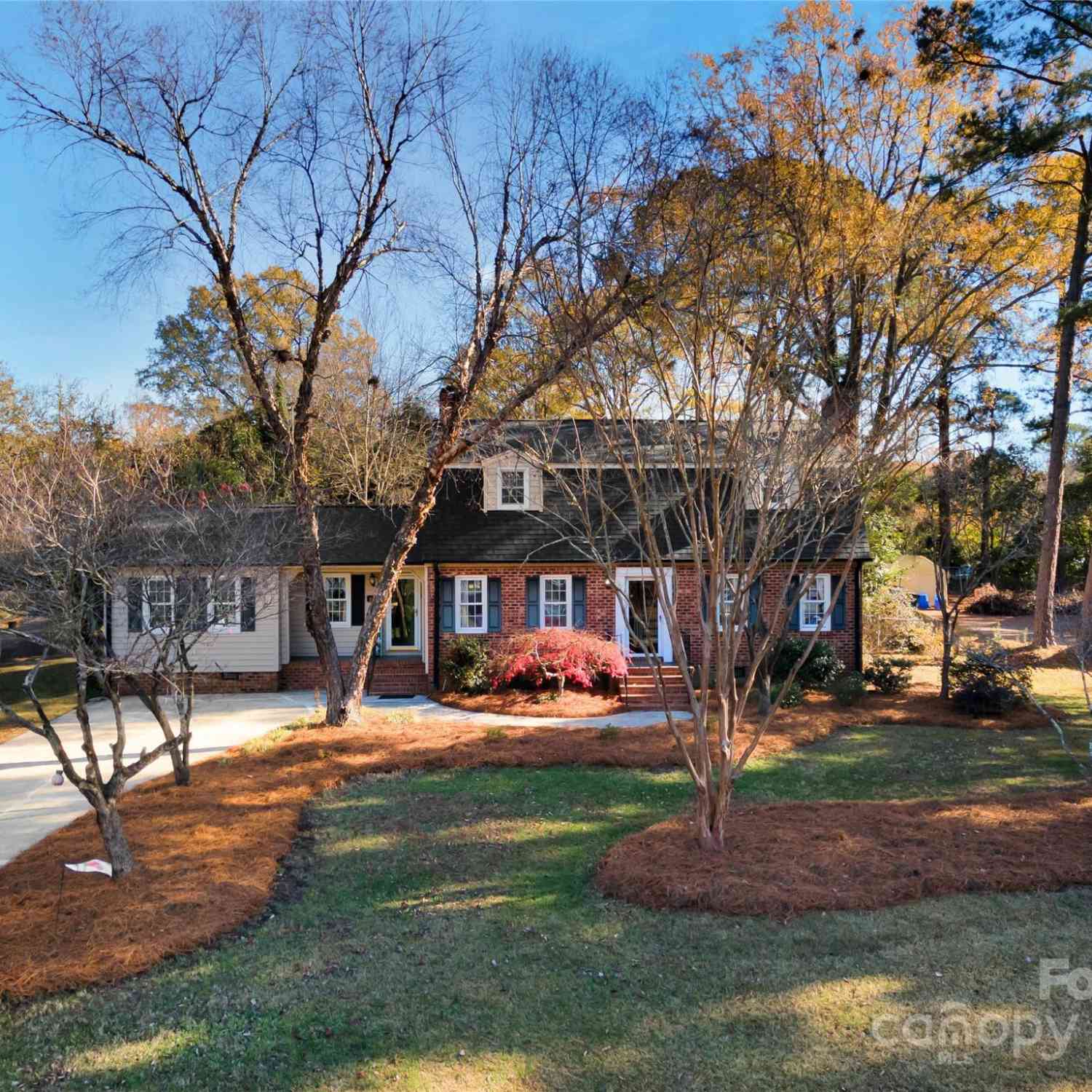 524 Hawthorne Lane, Gastonia, North Carolina image 5