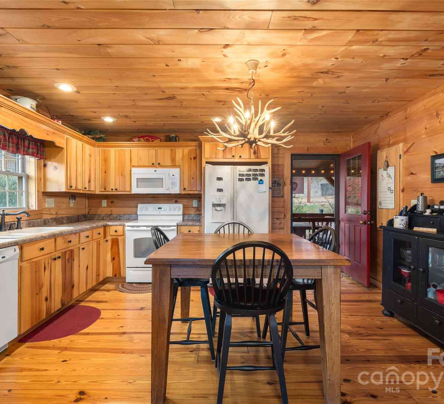 31 Contentment Trail, Maggie Valley, North Carolina image 7