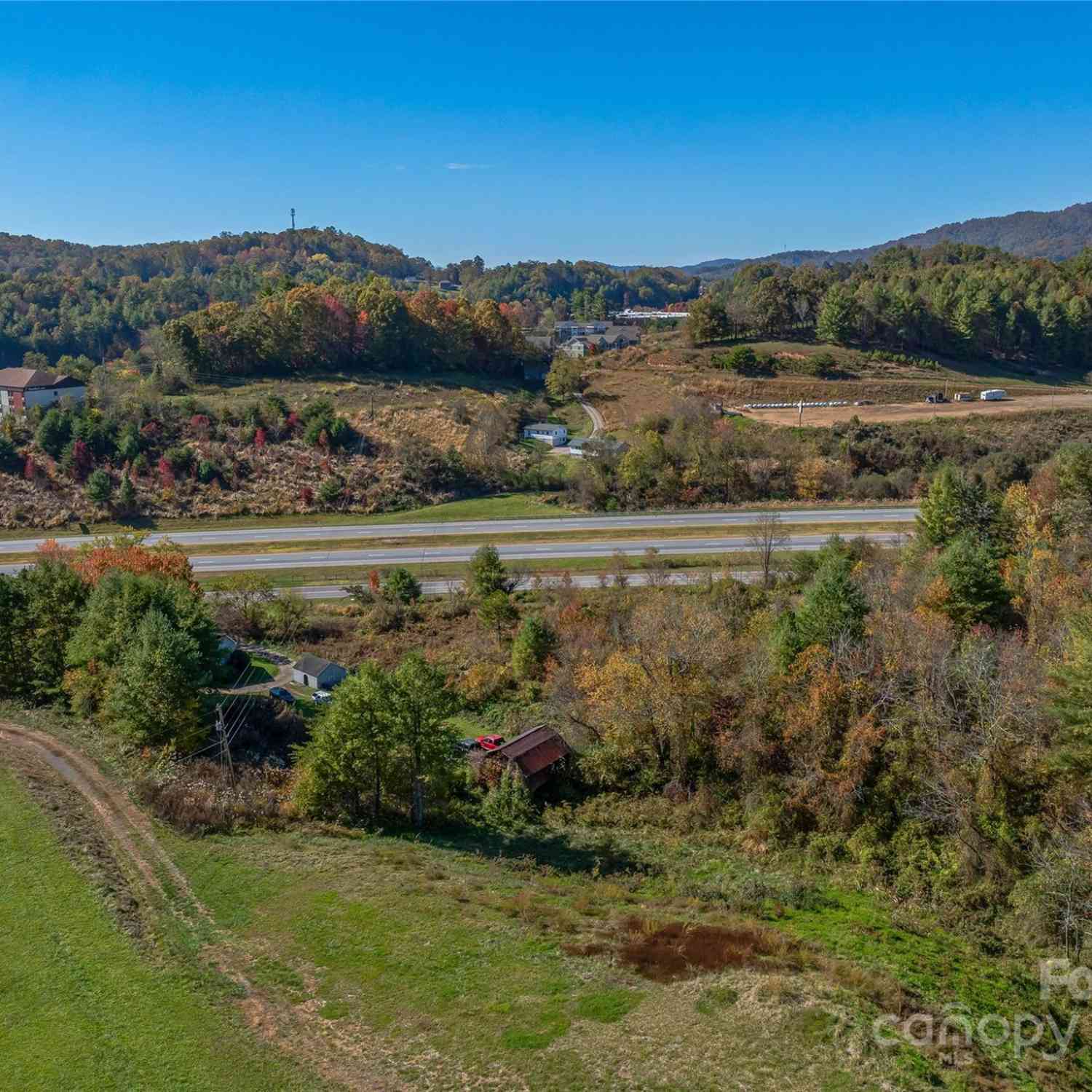 1475 Crossroads Parkway, Mars Hill, North Carolina image 9