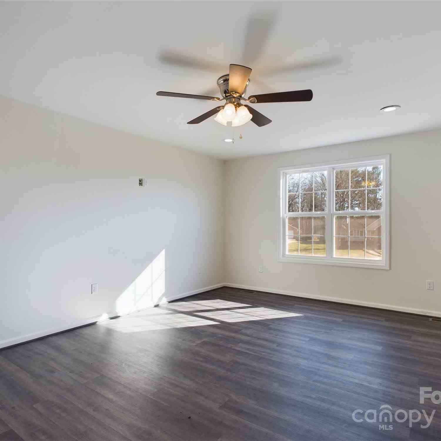 2061 Gary Lane, Hickory, North Carolina image 22