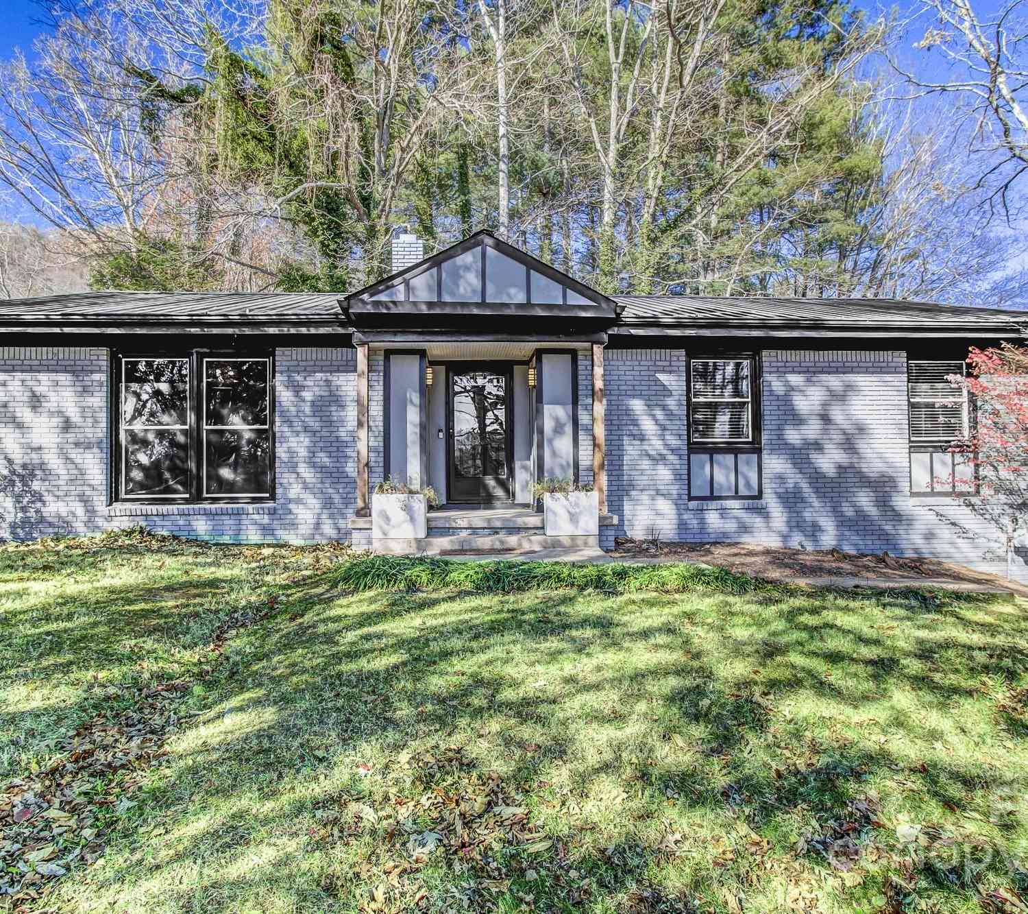 19 Clement Drive, Asheville, North Carolina image 1