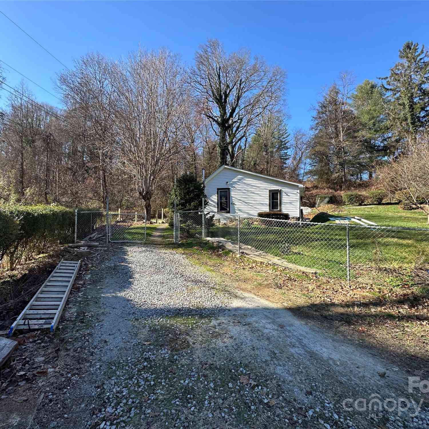 405 Daisey Avenue, Waynesville, North Carolina image 11