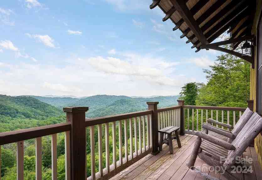 95 Breakaway Trail, Mars Hill, North Carolina image 4