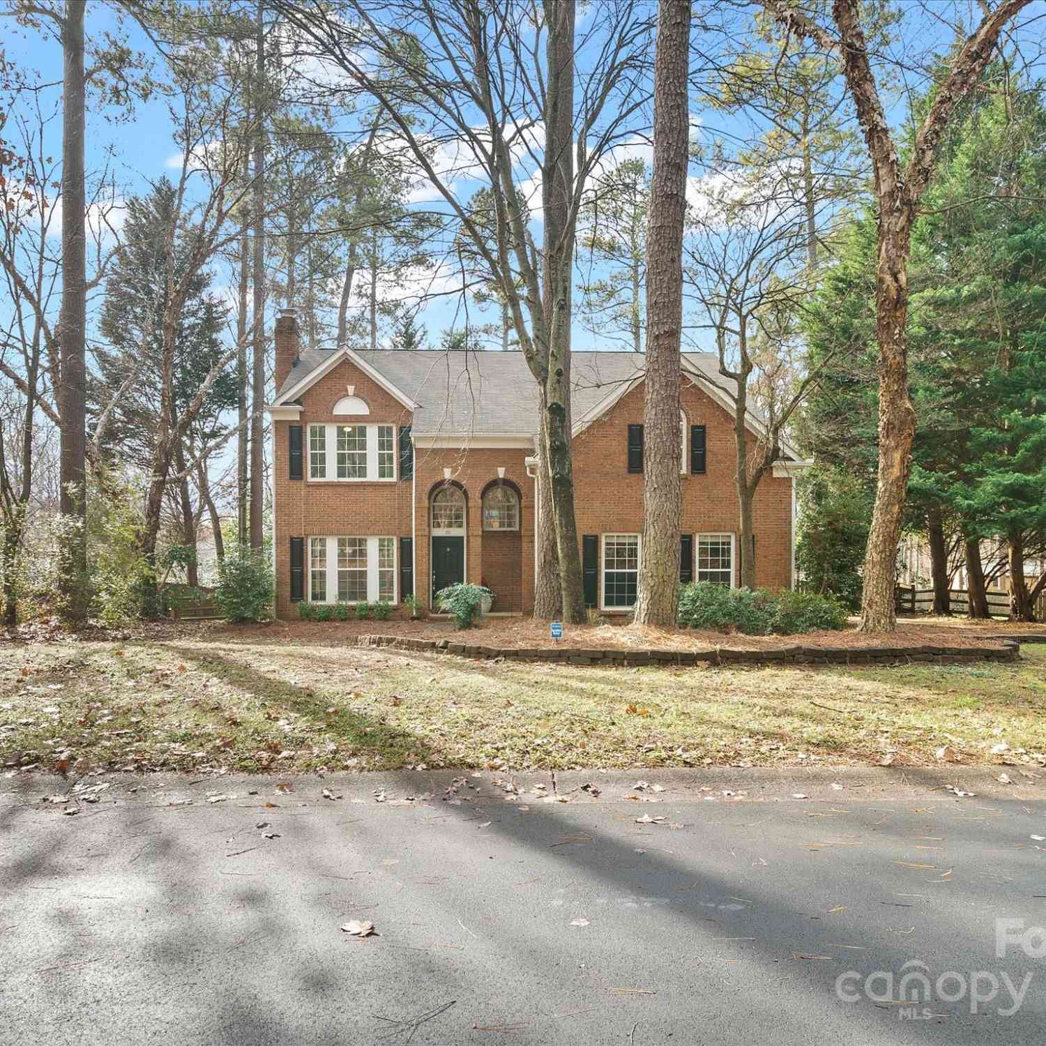 151 Paseo Drive, Mooresville, North Carolina image 1