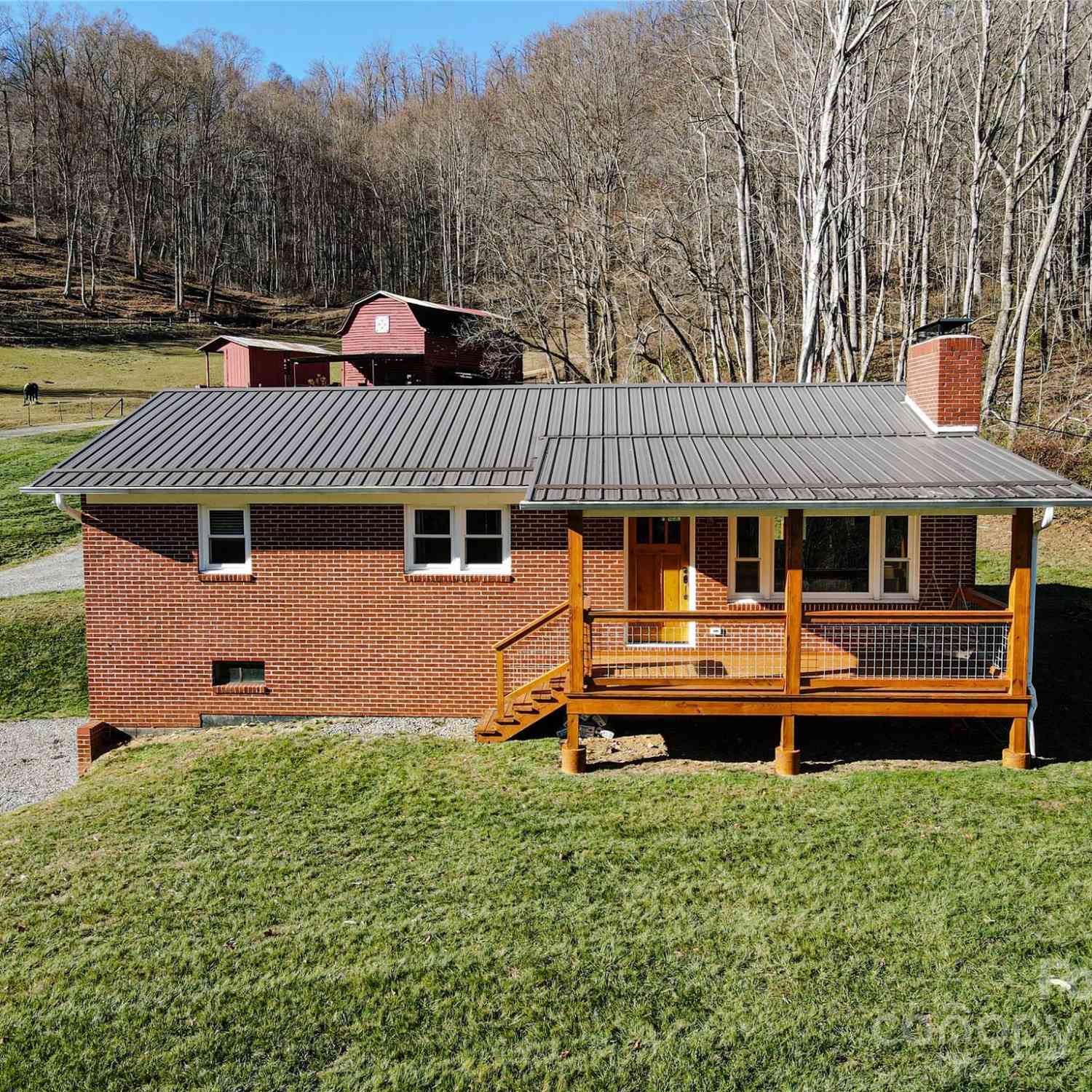 20 Milner Drive, Waynesville, North Carolina image 2