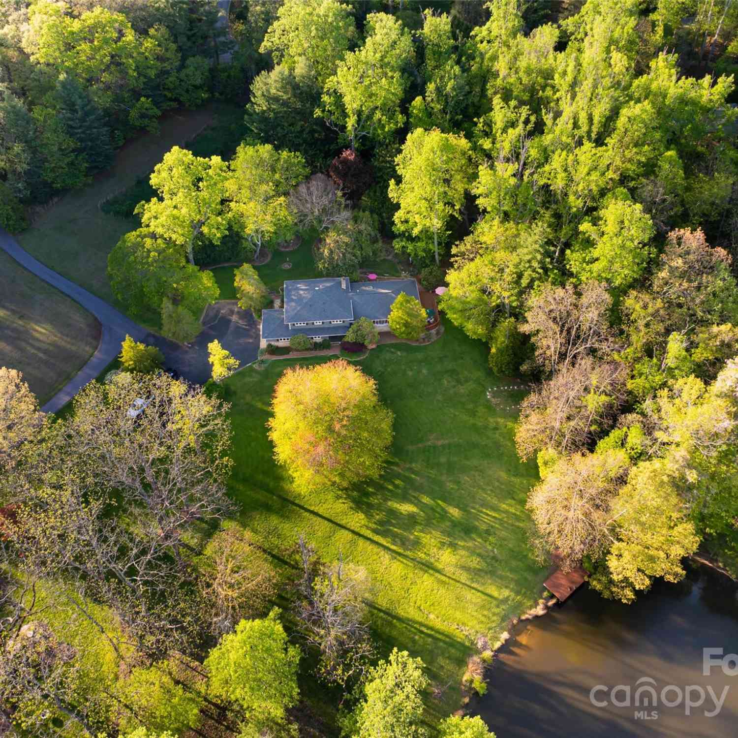 122 Overlook Road, Asheville, North Carolina image 34