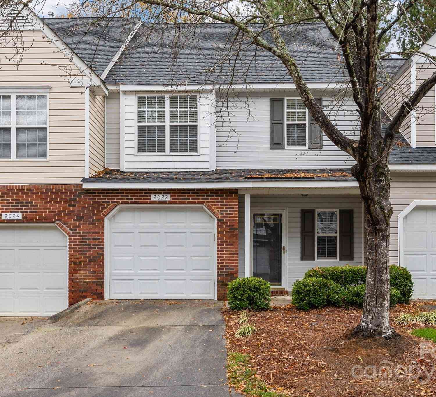 2022 University Heights Lane, Charlotte, North Carolina image 3