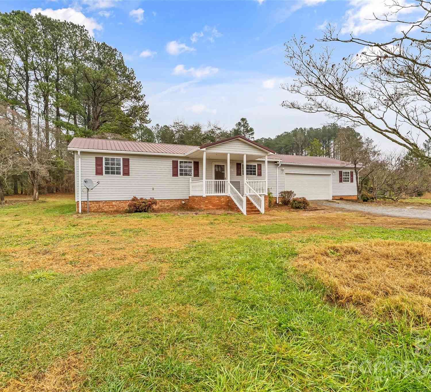 4264 C & B Farm Road, Conover, North Carolina image 1