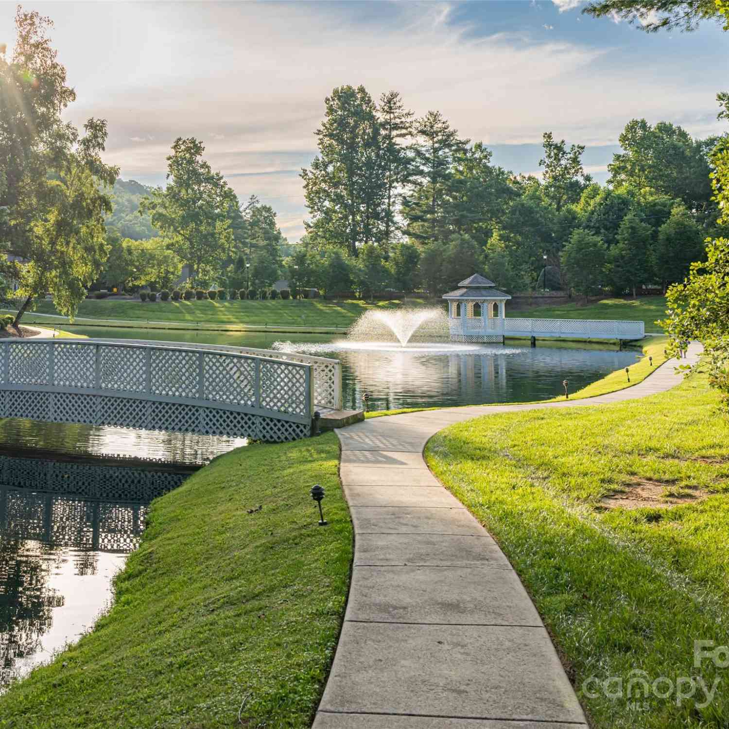 99999 Bay Laurel Lane, Hendersonville, North Carolina image 34