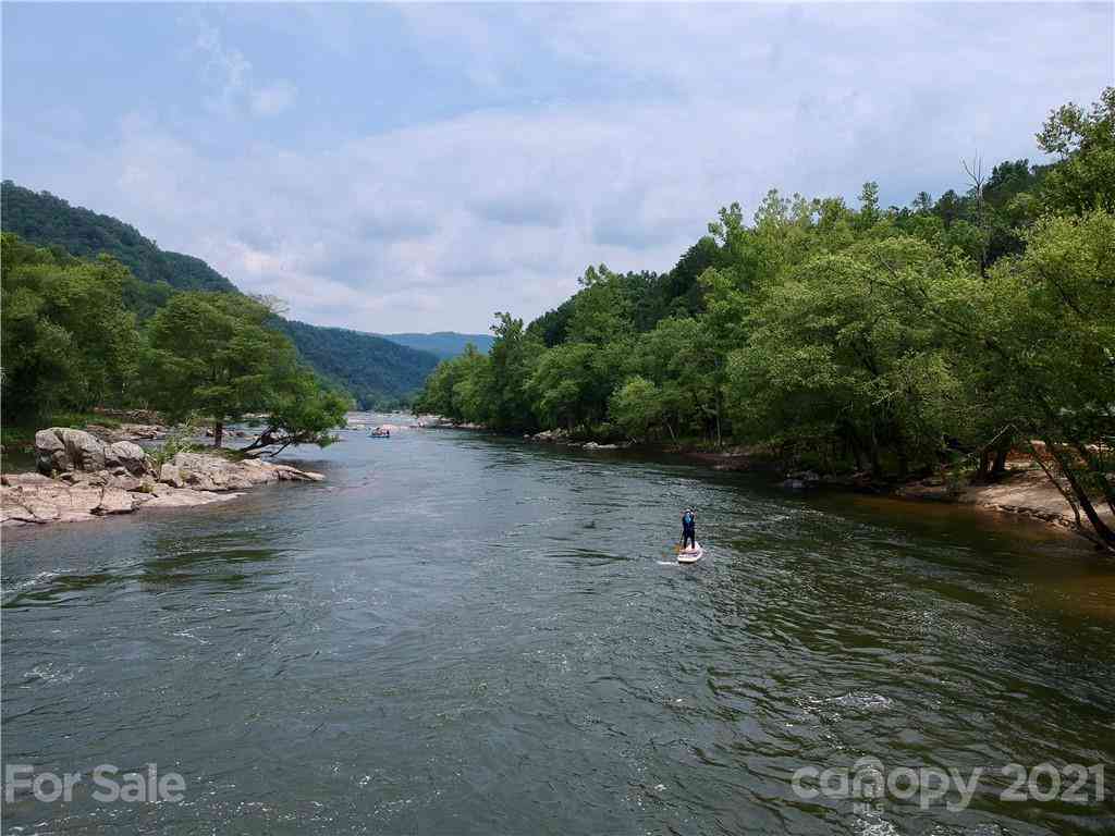 141 River Club Trail #8, Marshall, North Carolina image 12