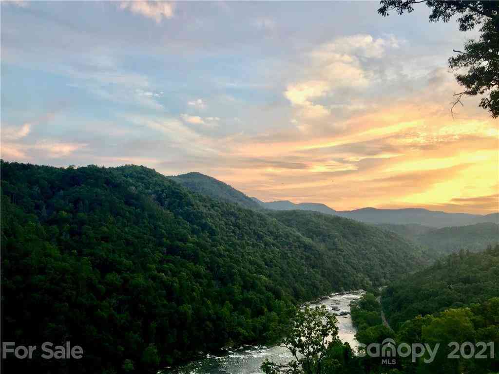 141 River Club Trail #8, Marshall, North Carolina image 3