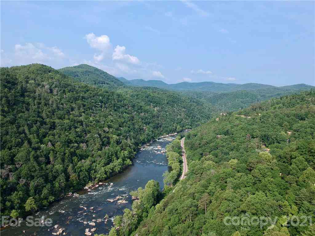 141 River Club Trail #8, Marshall, North Carolina image 8