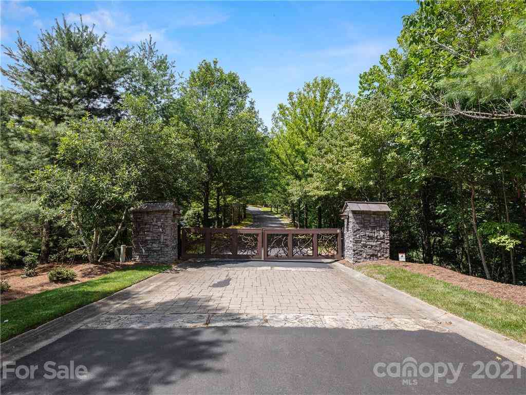 000 Shining Rock Path #69, Horse Shoe, North Carolina image 9