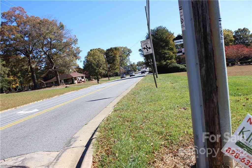 9B & 9C Main Avenue, Taylorsville, North Carolina image 13