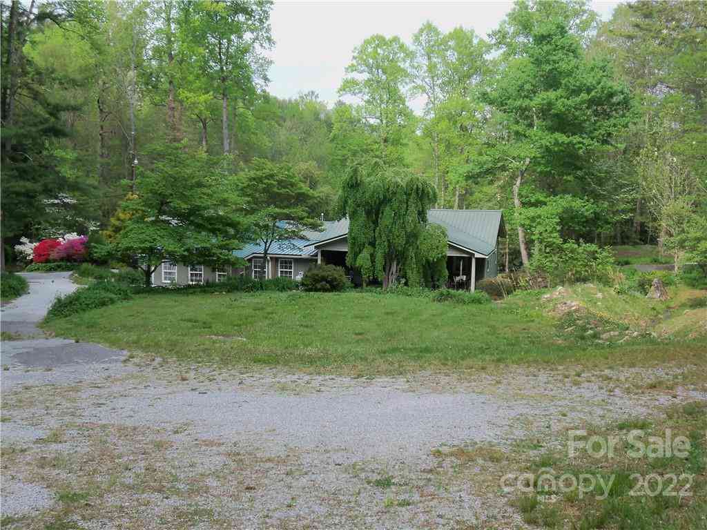 675 Harris Street, Spruce Pine, North Carolina image 20