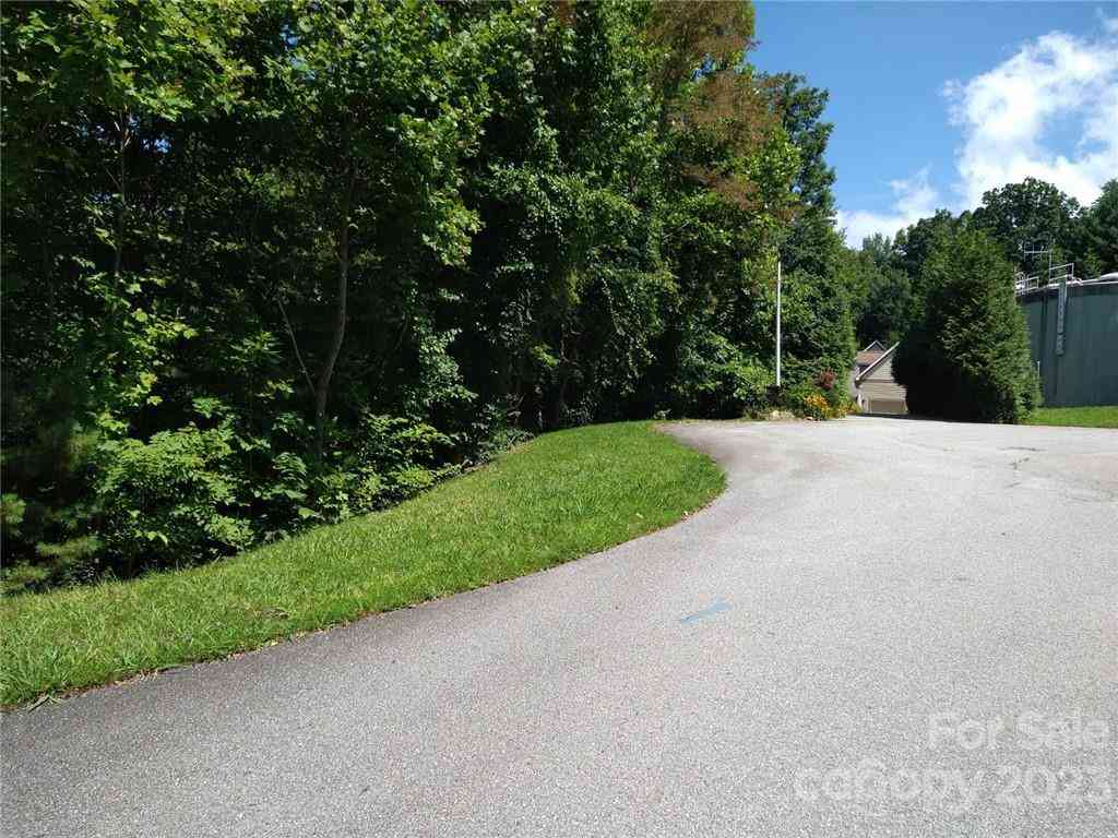 88 Courseview Drive #239, Weaverville, North Carolina image 15