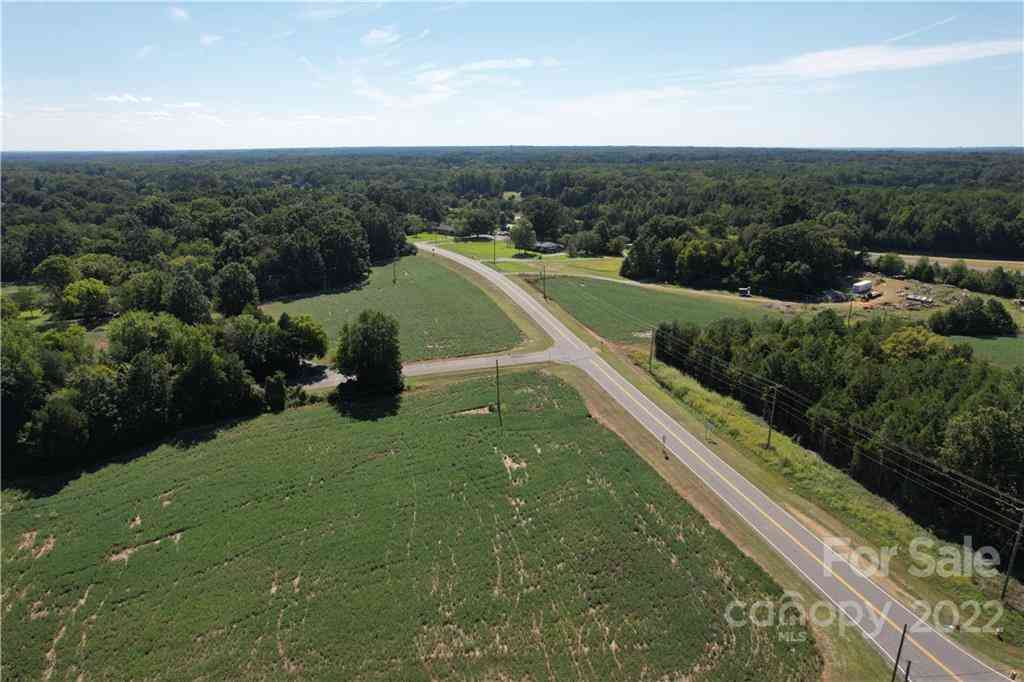 9420 Fairview Road, Mint Hill, North Carolina image 8