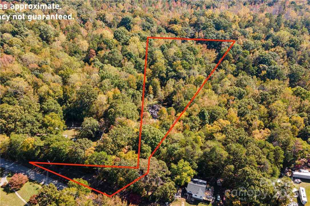1630 Riddle Extension, Clover, South Carolina image 5