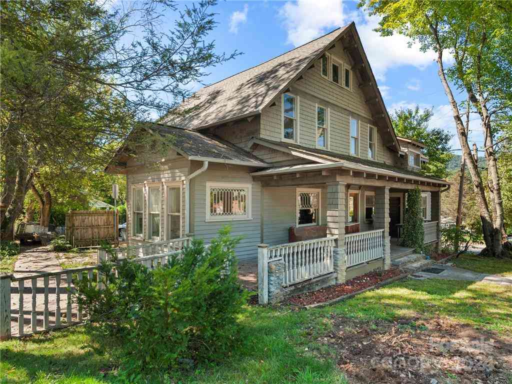 99 Walnut Street, Waynesville, North Carolina image 5