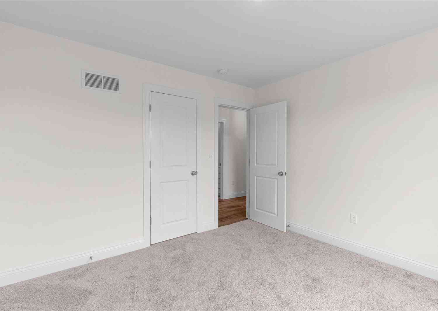 1 Sydney @ Arlington Heights, Imperial, Missouri image 34