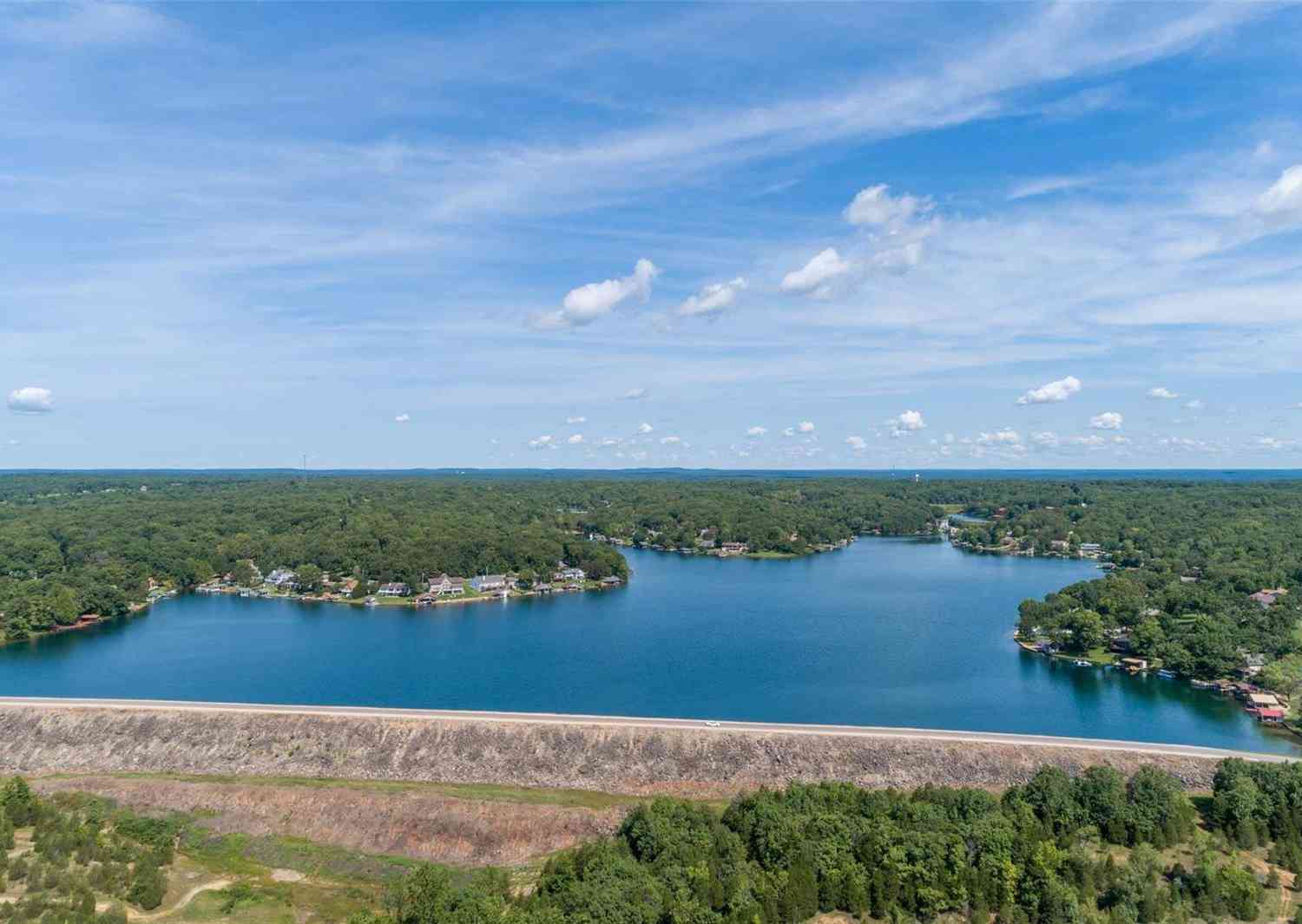 Marseilles Drive, Bonne Terre, Missouri image 9