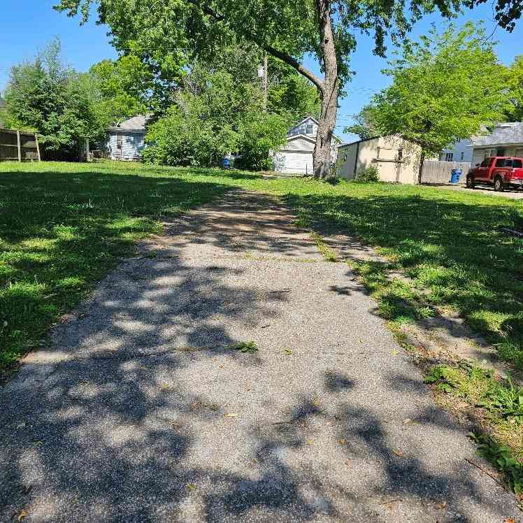 2557 Madison Avenue, Granite City, Illinois image 9