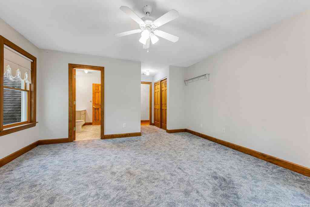 2932 Eagle Pointe Drive, Wentzville, Missouri image 32