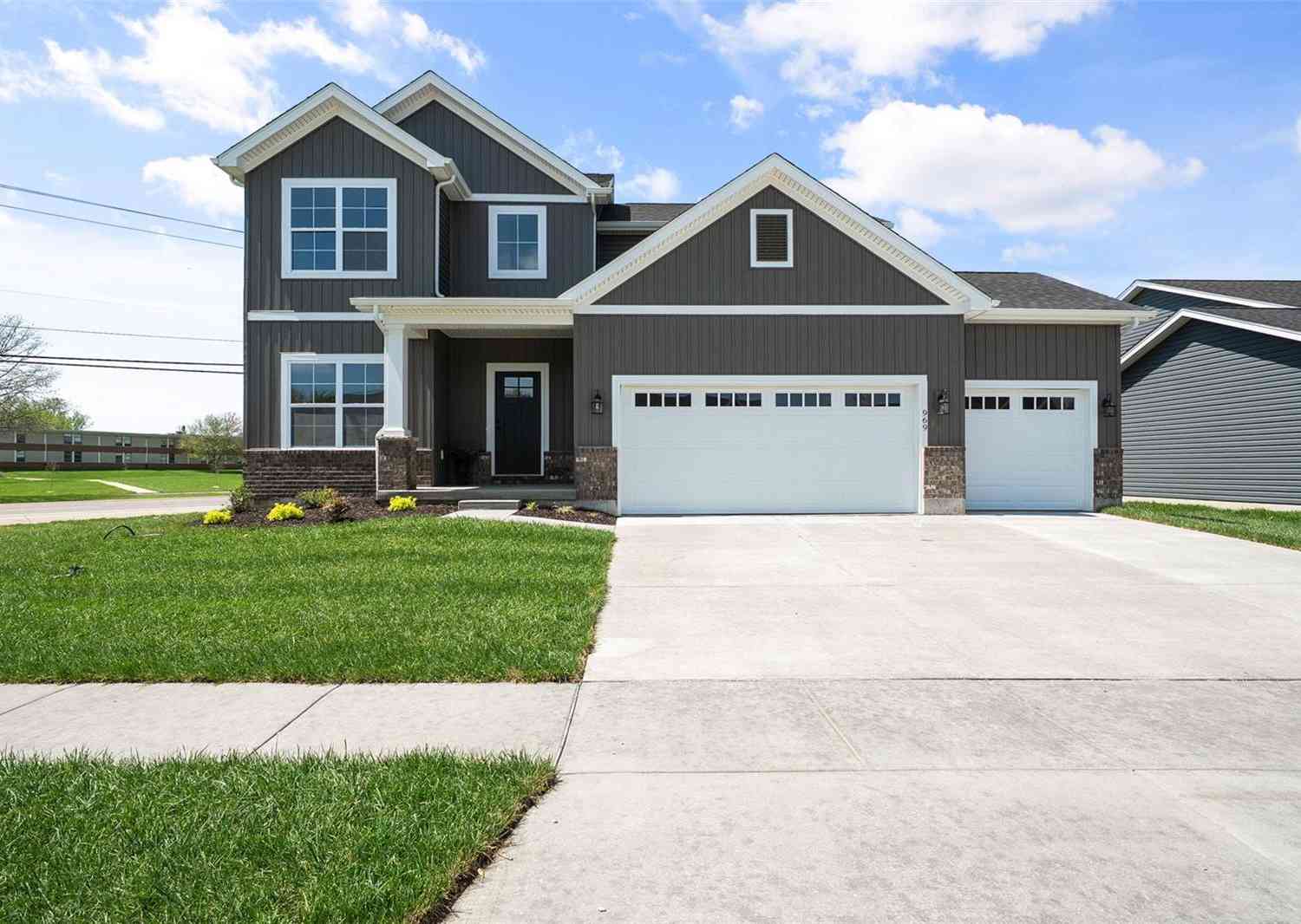 969 Brookfield Chase Ct, Florissant, Missouri image 2
