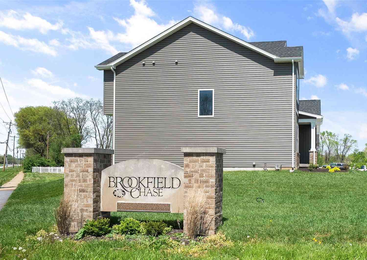 969 Brookfield Chase Ct, Florissant, Missouri image 47